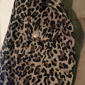 NINE WEST leopard jean jacket